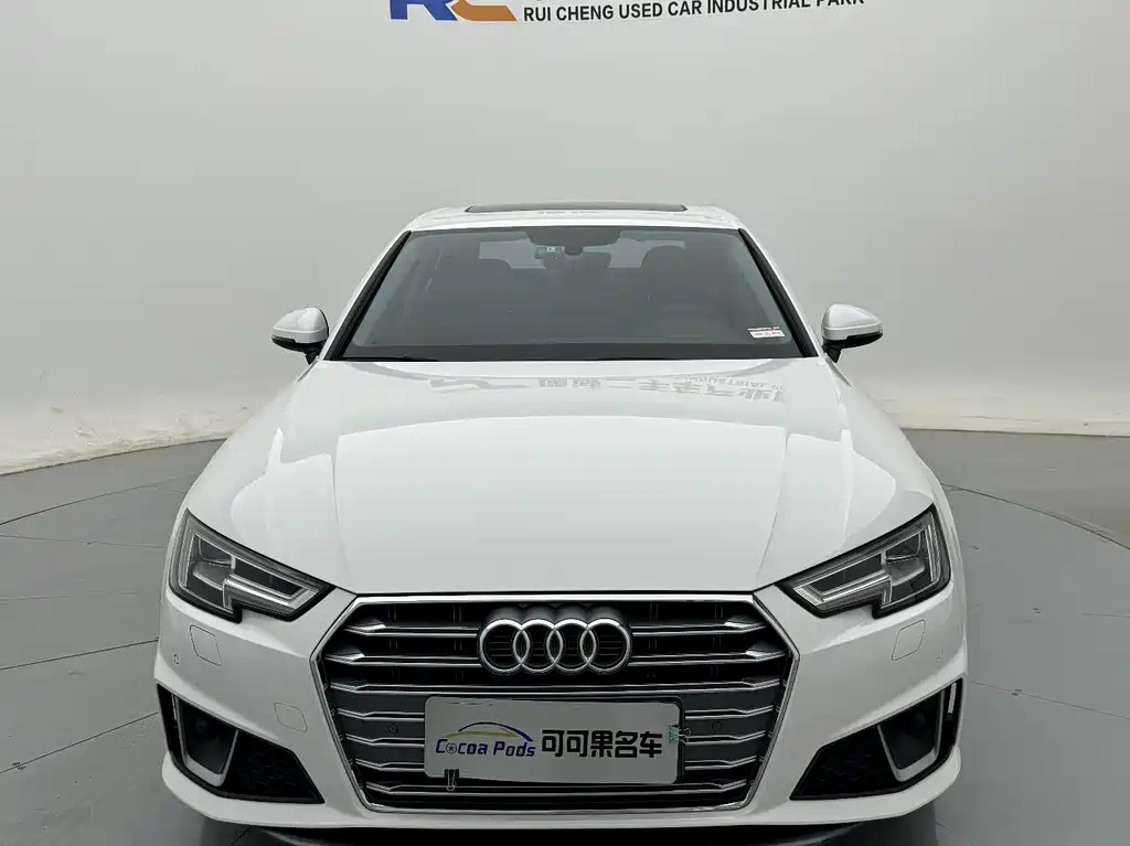 Audi A4L 2019 40 TFSI Fashion VI