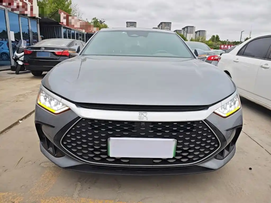 BYD Han — миниатюра 3
