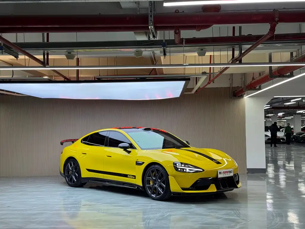 XIAOMI CAR XIAOMI SU7 ULTRA