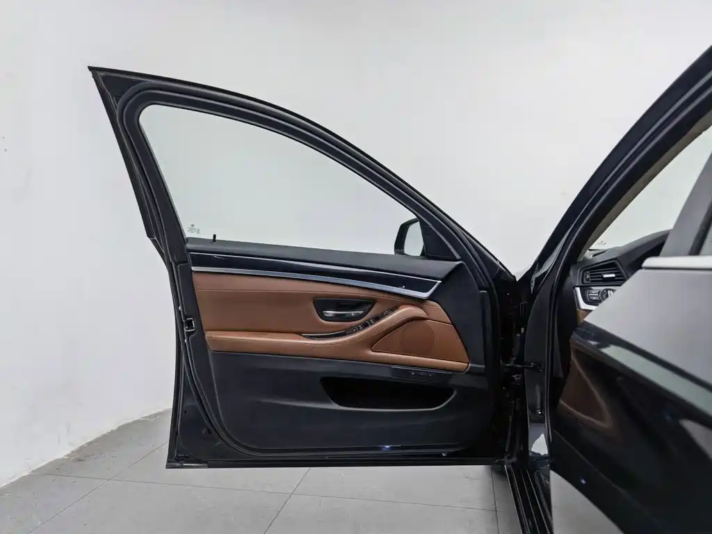 BMW 5 Series 5 2014 520Li Elegant