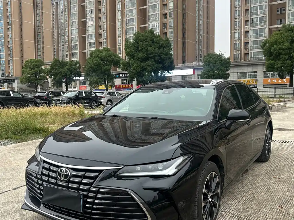 Toyota Avalon — миниатюра 3