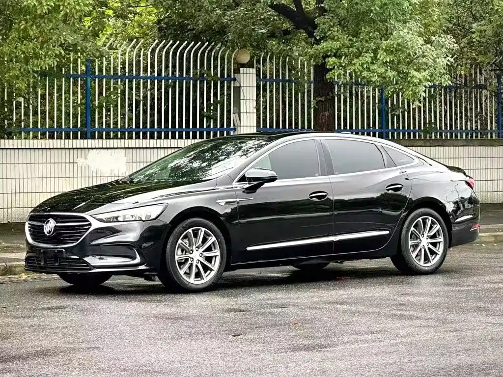 Buick LaCrosse — миниатюра 2