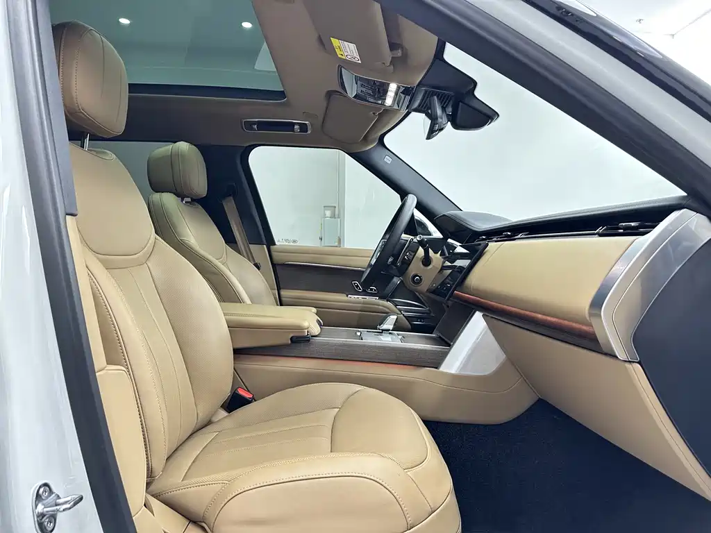 Land Rover Range Rover — миниатюра 12