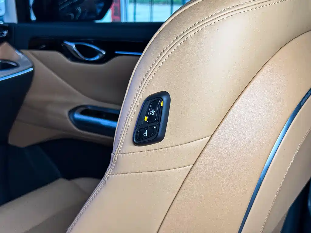 GAC TRUMPCHI E8 NEW ENERGY