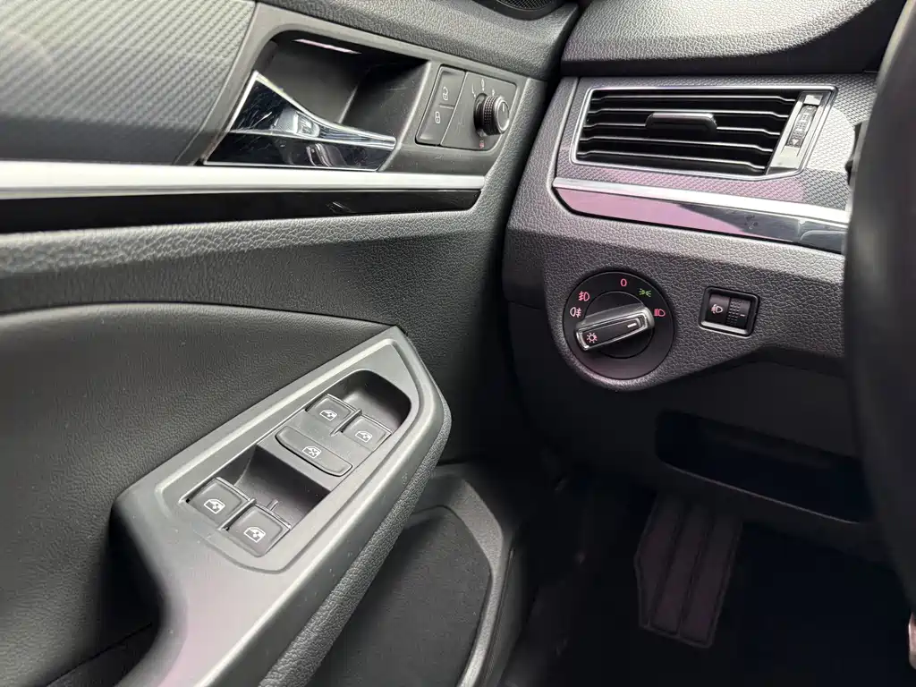 Volkswagen C-Trek — миниатюра 14