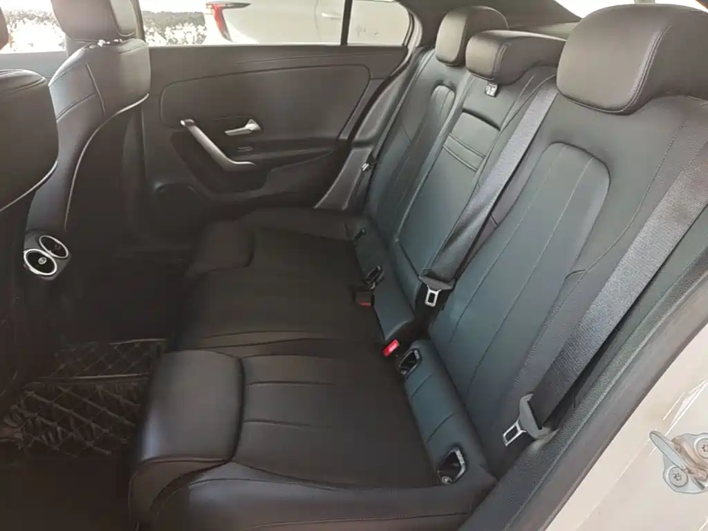 Mercedes-Benz A-Class — миниатюра 17