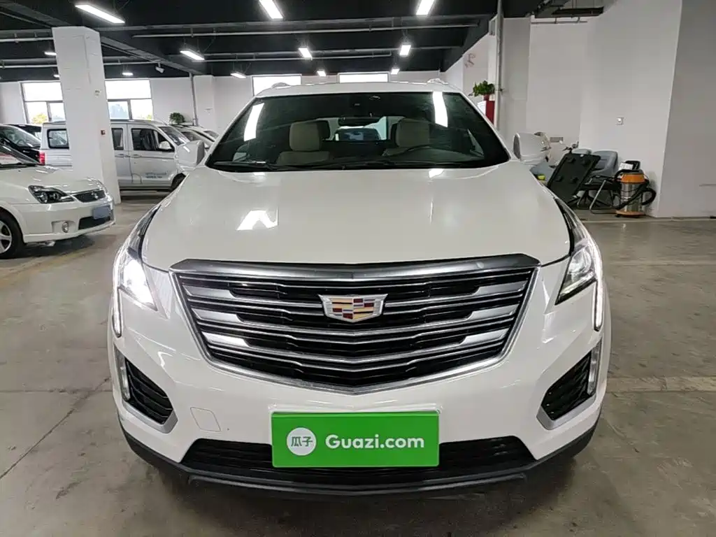 Cadillac XT5 — миниатюра 3