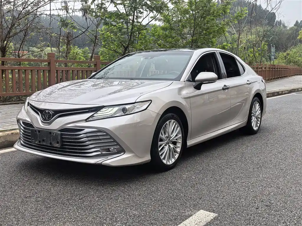 Toyota Camry 2018