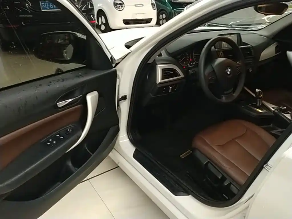 BMW 1 Series (Import) — миниатюра 16