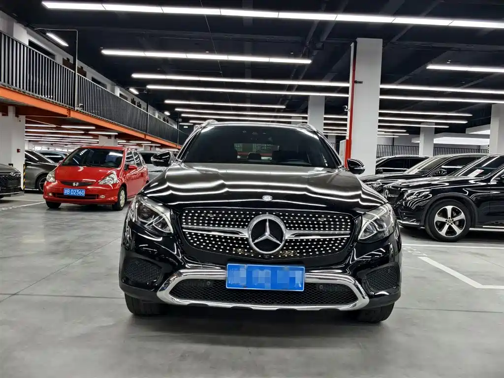 Mercedes-Benz GLC 2016 GLC 260 4MATIC Luxury