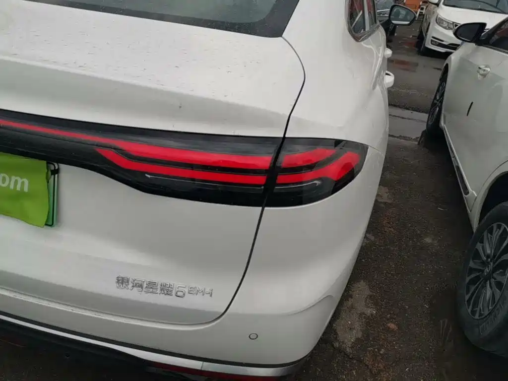 Geely Galaxy Galaxy 6 6 2026 60km