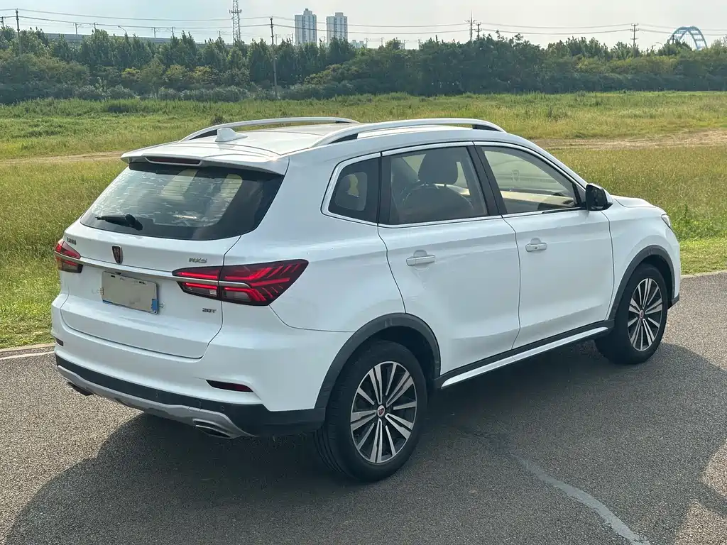 Roewe RX5 — миниатюра 14