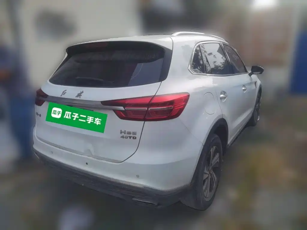 Hongqi Hongqi HS5 — миниатюра 4