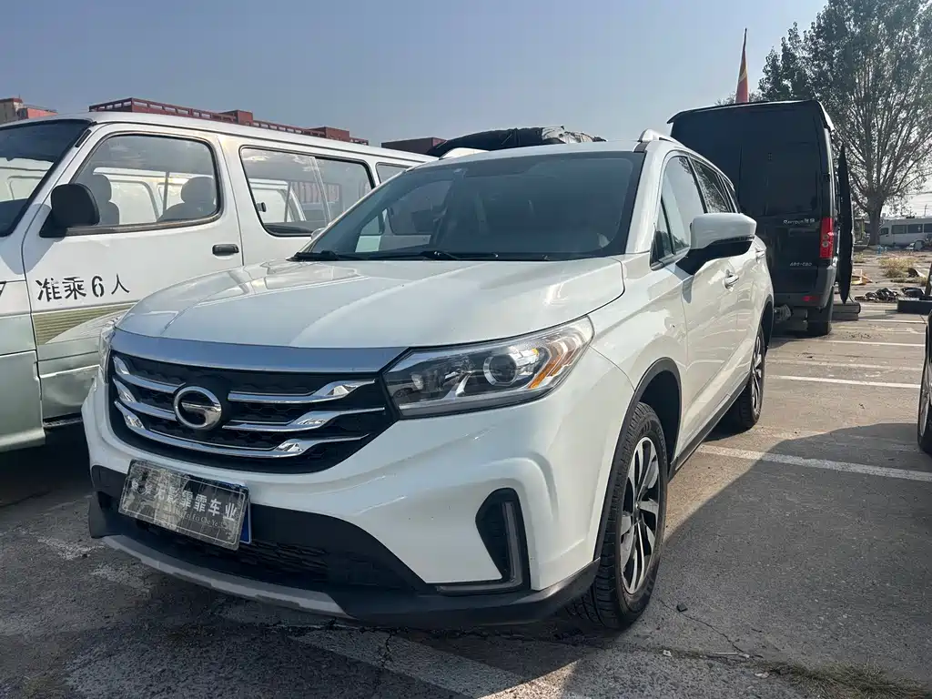 GAC Motor Trumpchi GS4