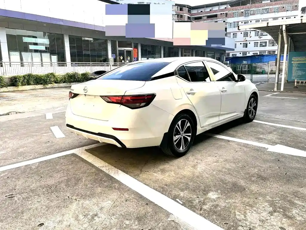 Nissan Sylphy — миниатюра 6