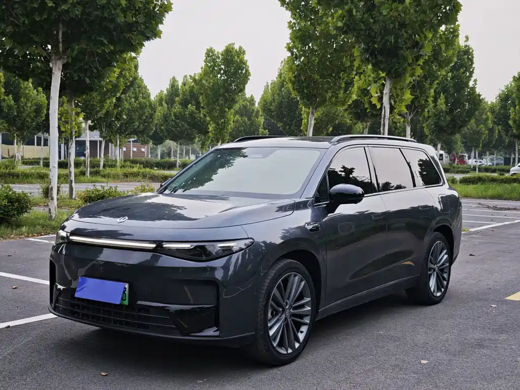 2024 Leapmotor C16 - zdjęcie 1 z 15