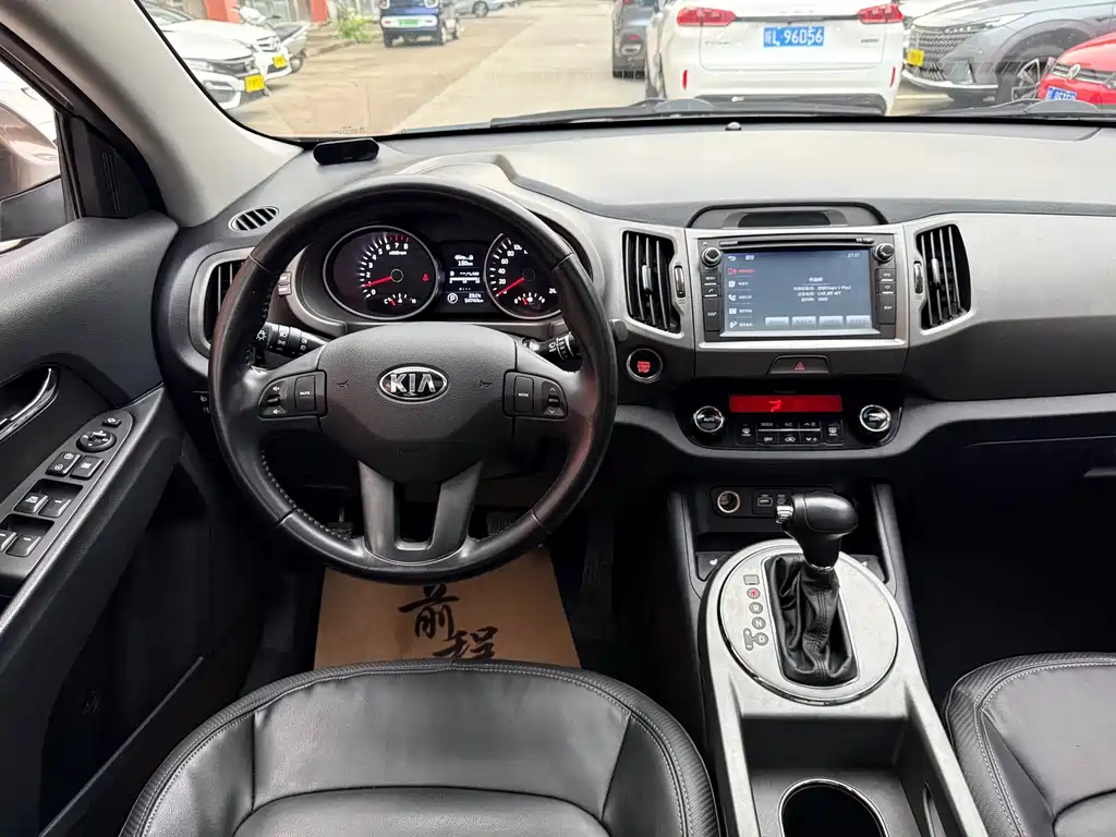 Kia Sportage — миниатюра 11