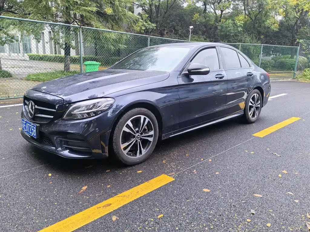Mercedes-Benz C-Class 2019