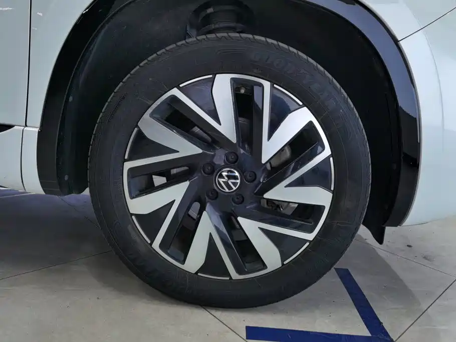 Volkswagen Tayron — миниатюра 6