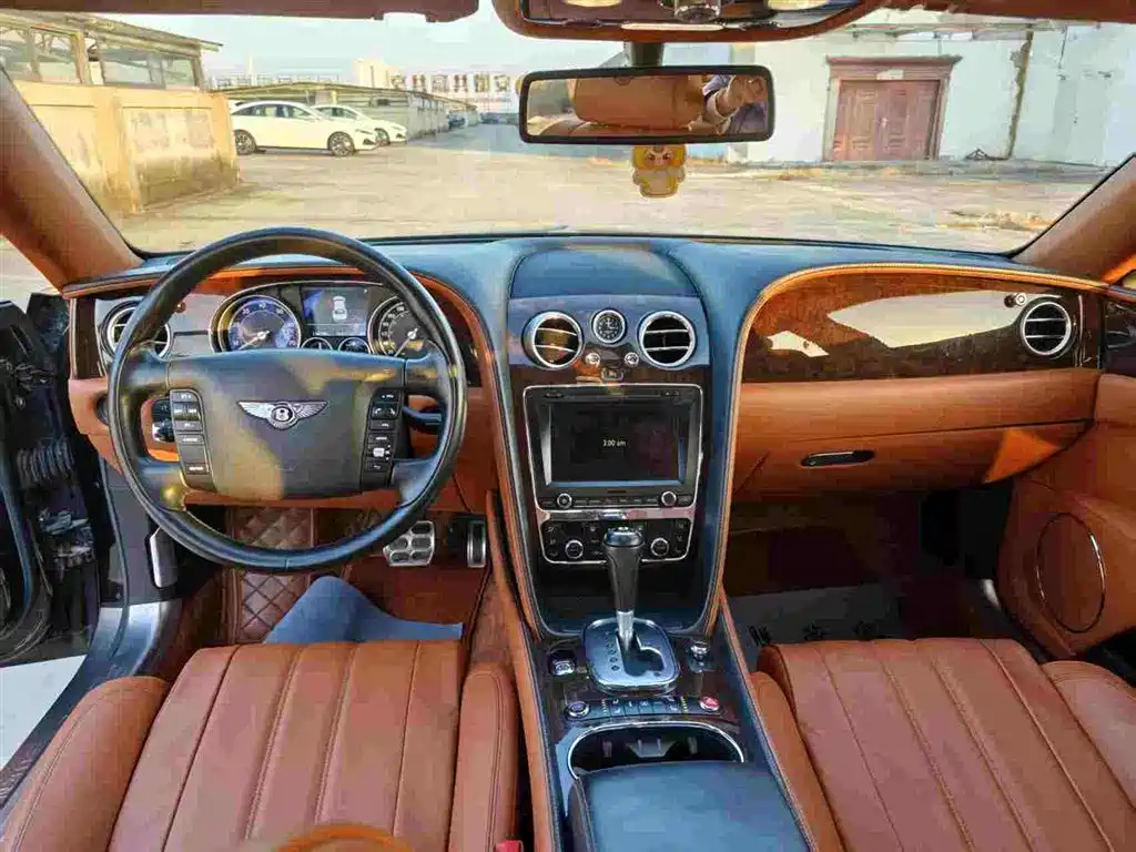 Bentley Flying Spur 2014 4.0T V8 Luxury