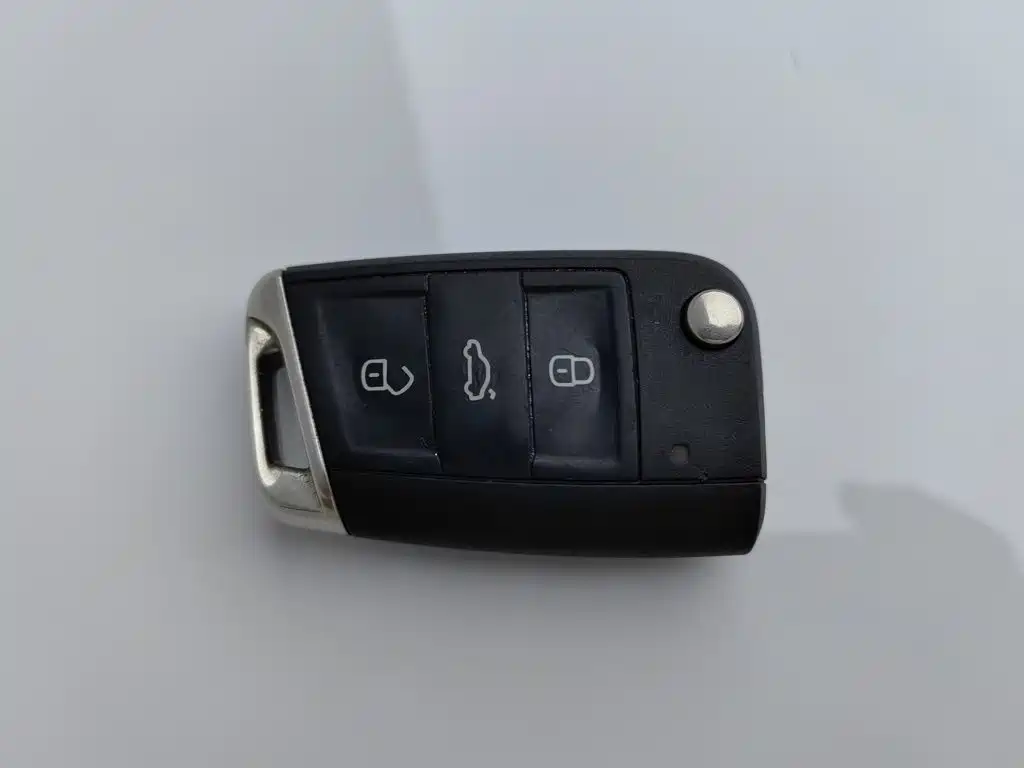 Volkswagen Golf — миниатюра 19