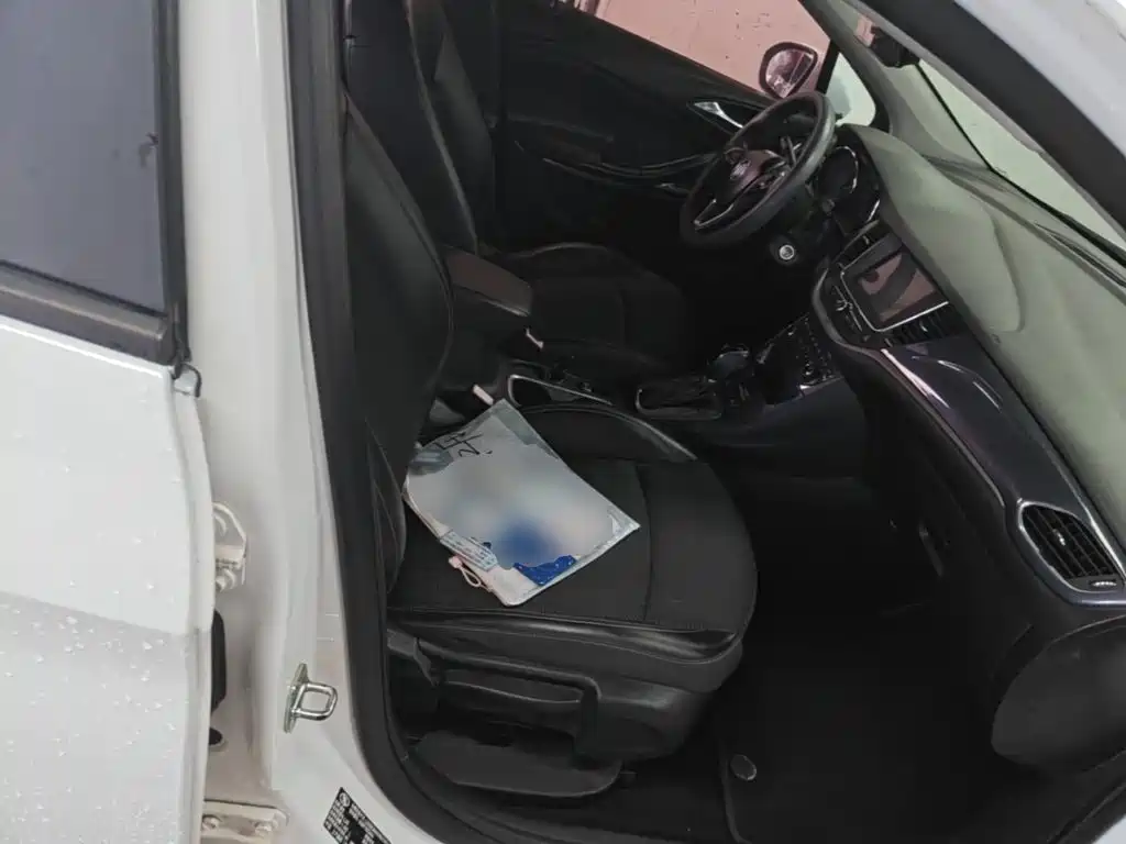 Buick Verano — миниатюра 25