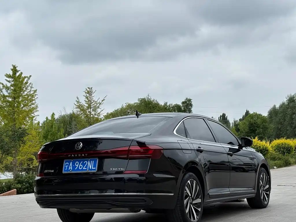 Volkswagen Passat — миниатюра 9
