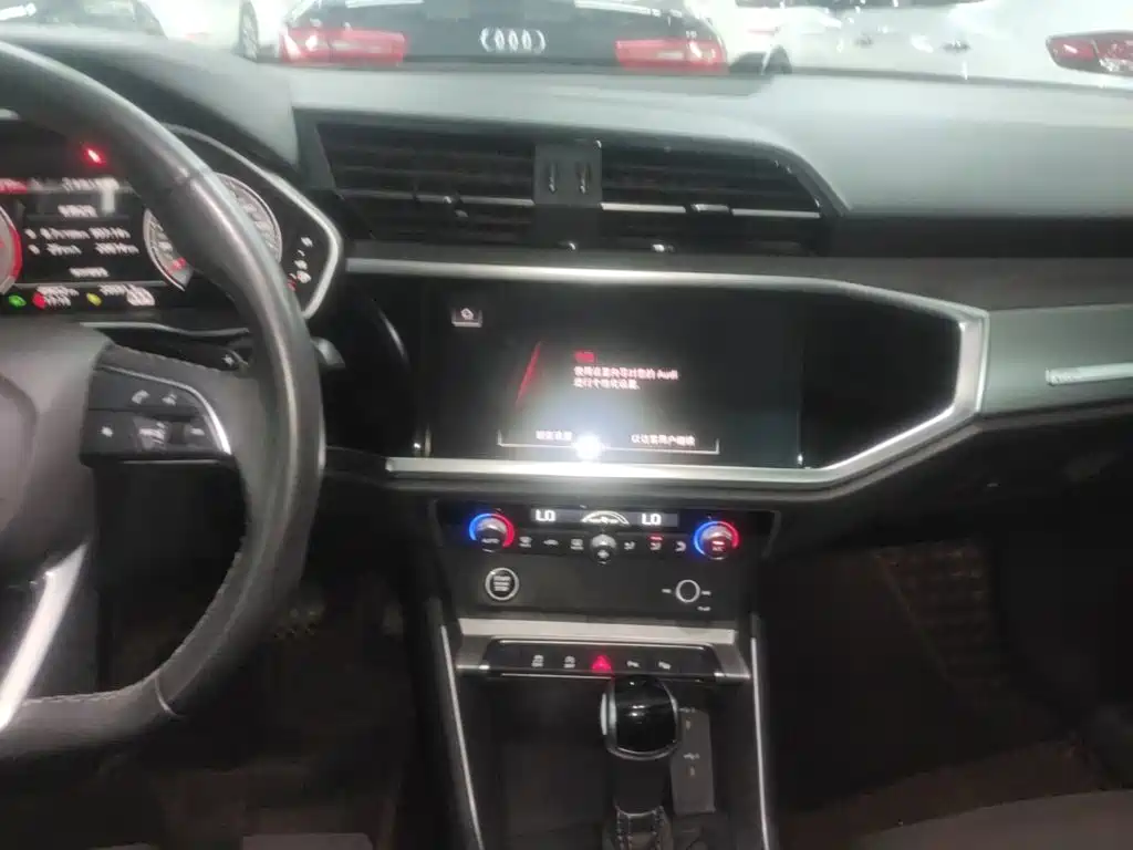 Audi Q3 — миниатюра 13