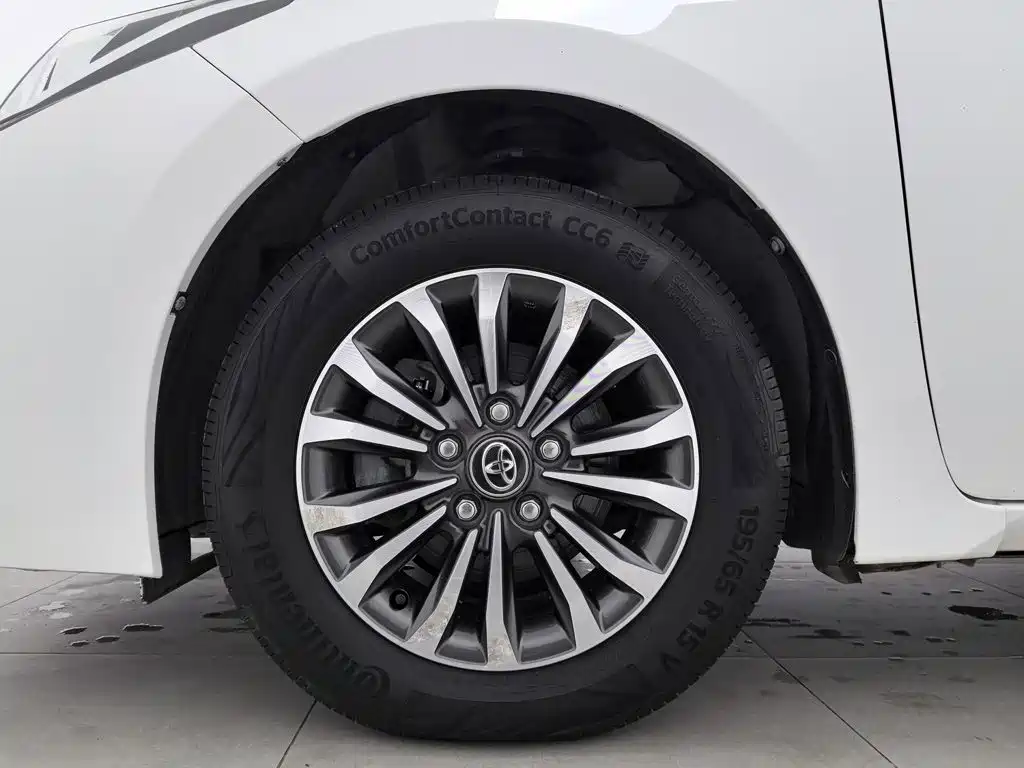 Toyota Corolla — миниатюра 17