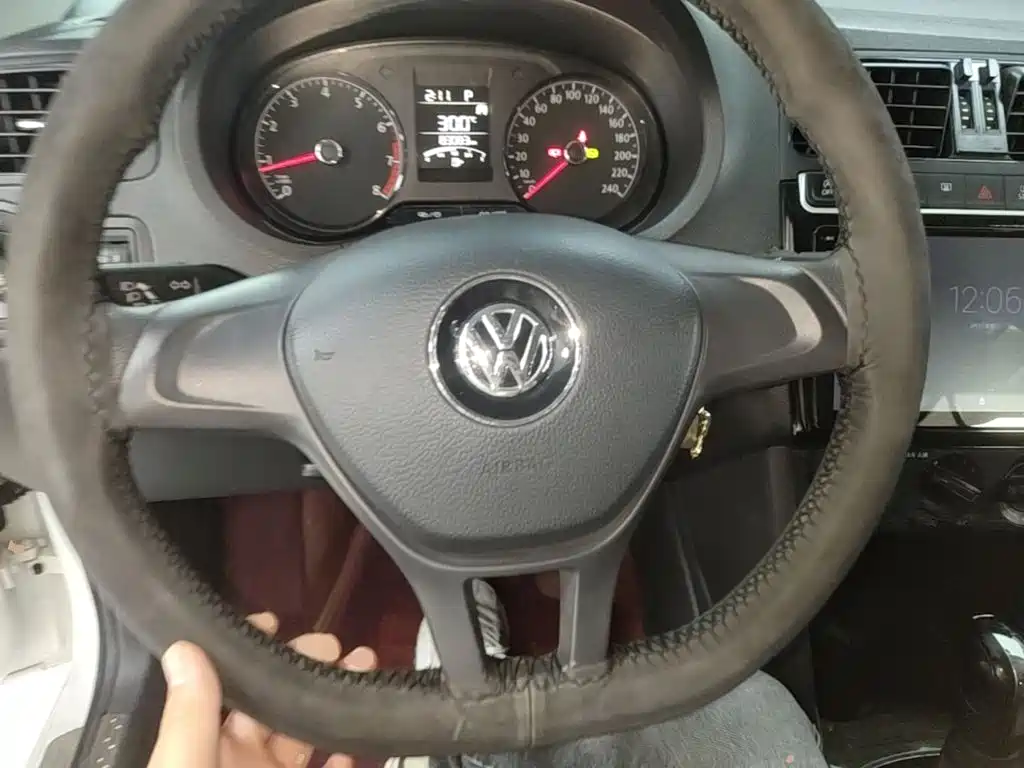 Volkswagen Polo — миниатюра 11