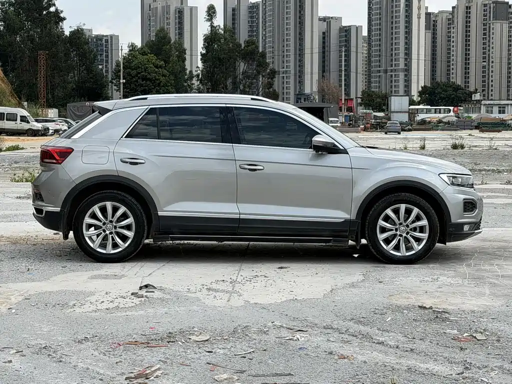 Volkswagen T-Roc — миниатюра 5