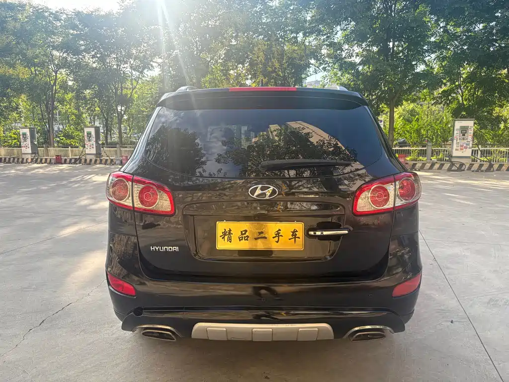 Hyundai Santa Fe Classic — миниатюра 6