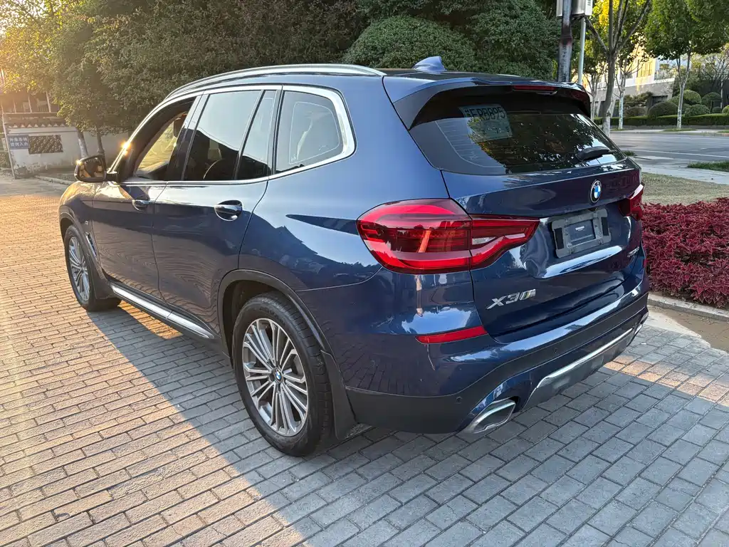 BMW X3 — миниатюра 7