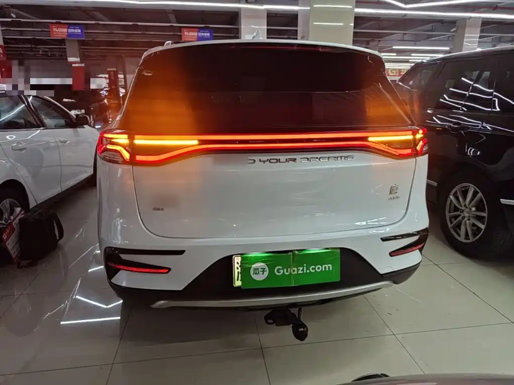 BYD Tang New Energy — миниатюра 6