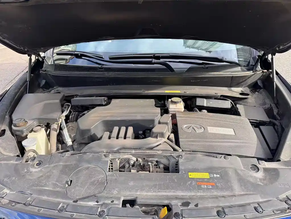 Infiniti QX60 (Import) — миниатюра 4
