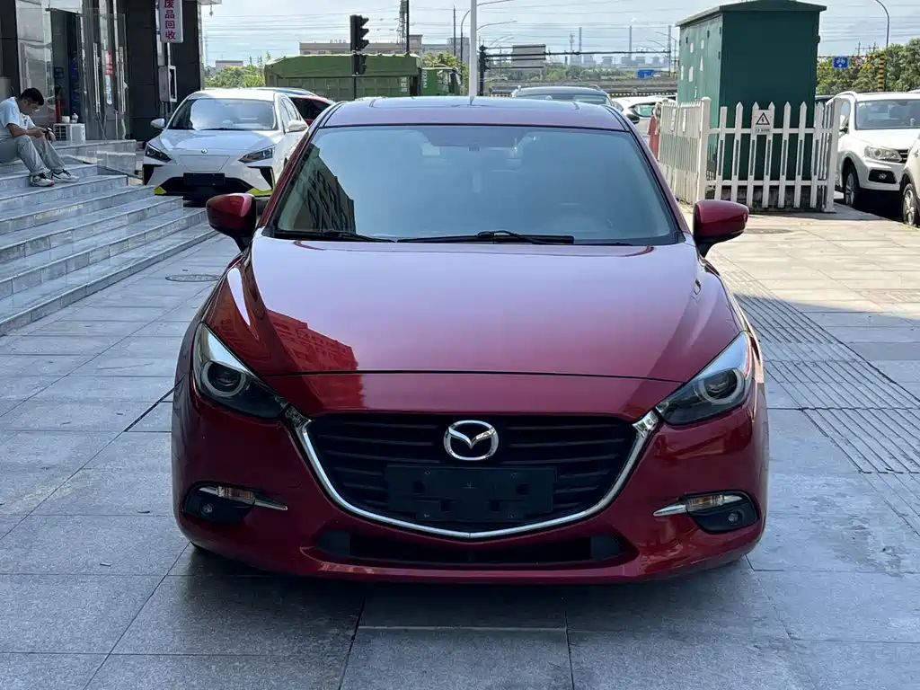 Mazda 3 Axela — миниатюра 2