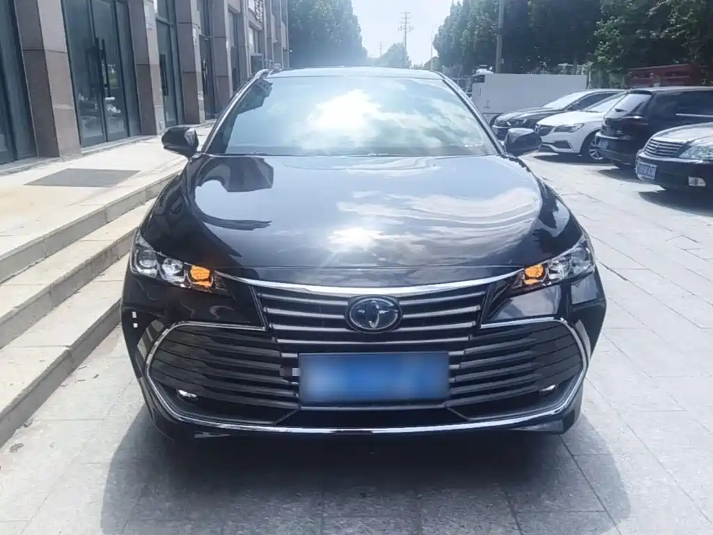 Toyota Avalon — миниатюра 3