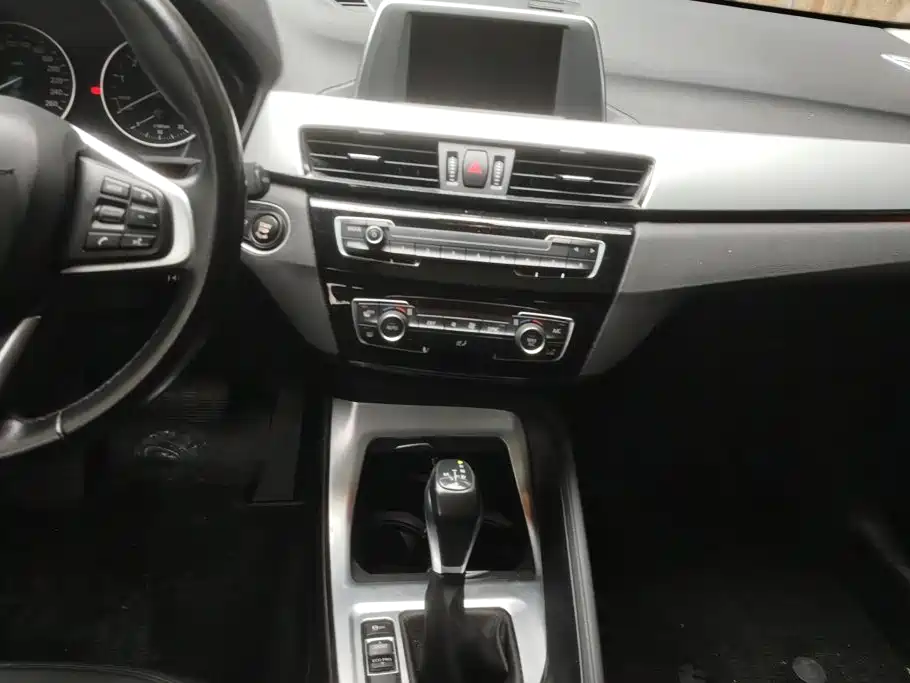 BMW X1 — миниатюра 13