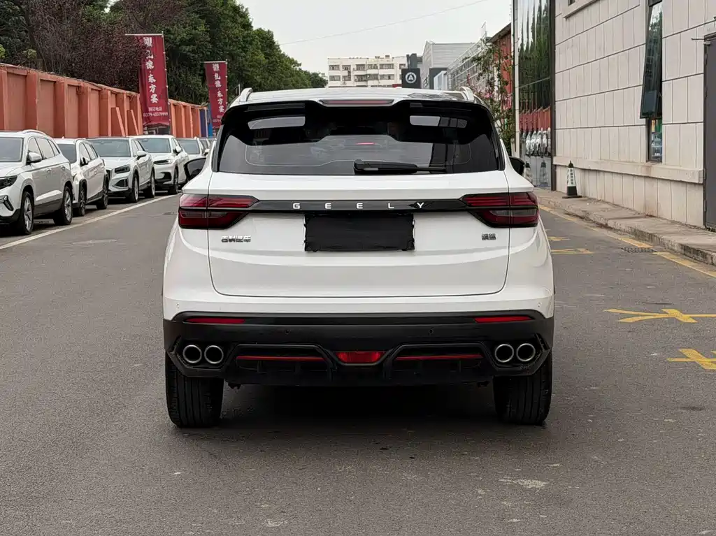Geely Binyue — миниатюра 5