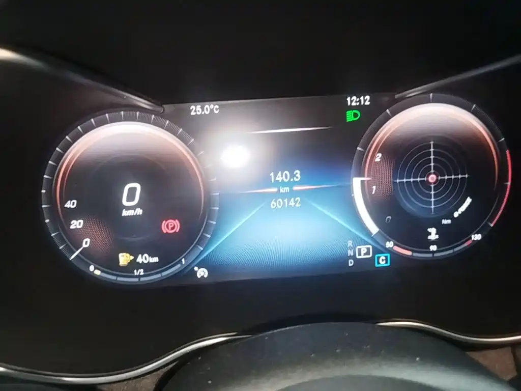 Mercedes-Benz C-Class — миниатюра 12