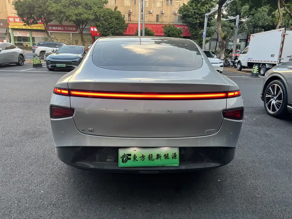 XPeng P7 — миниатюра 7