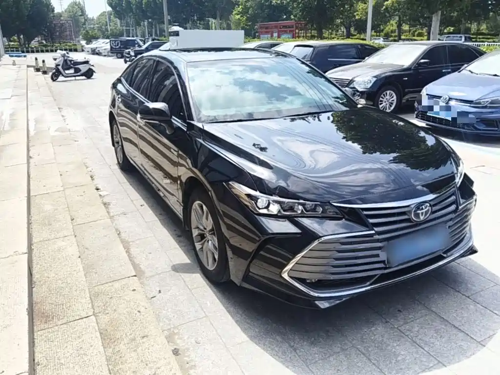 Toyota Avalon — миниатюра 4