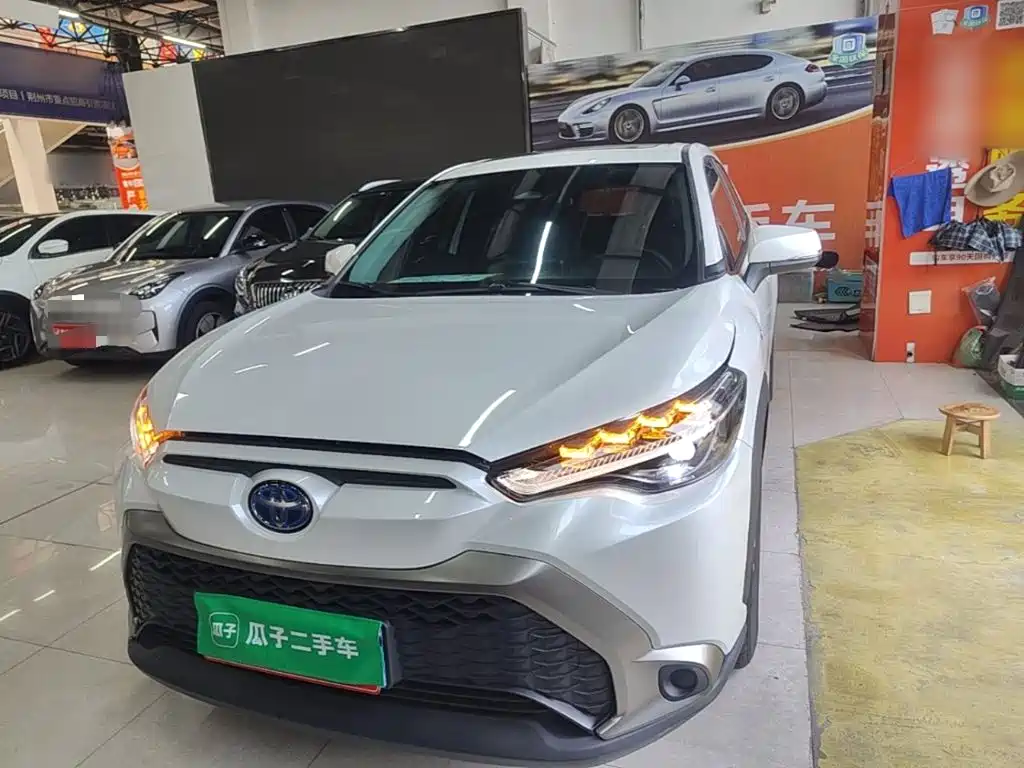 Toyota Frontlander — миниатюра 3