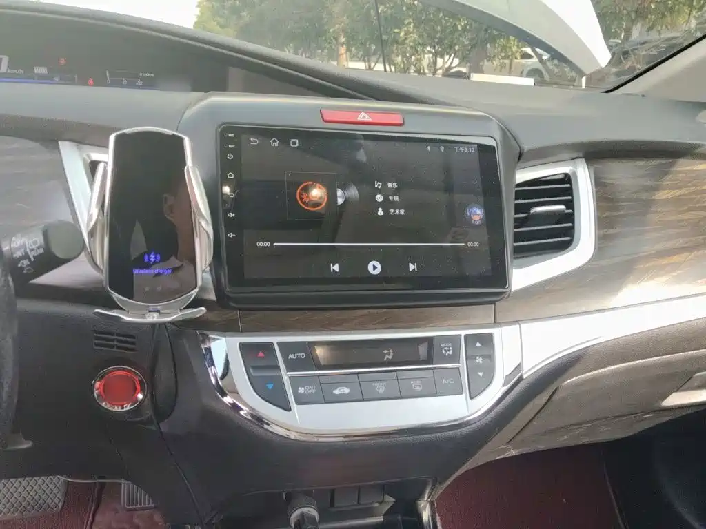 Honda Jade — миниатюра 6