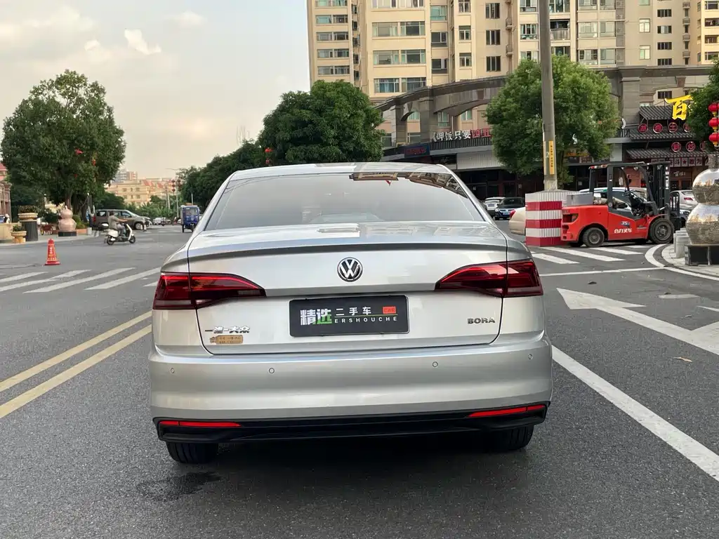 Volkswagen Bora — миниатюра 14