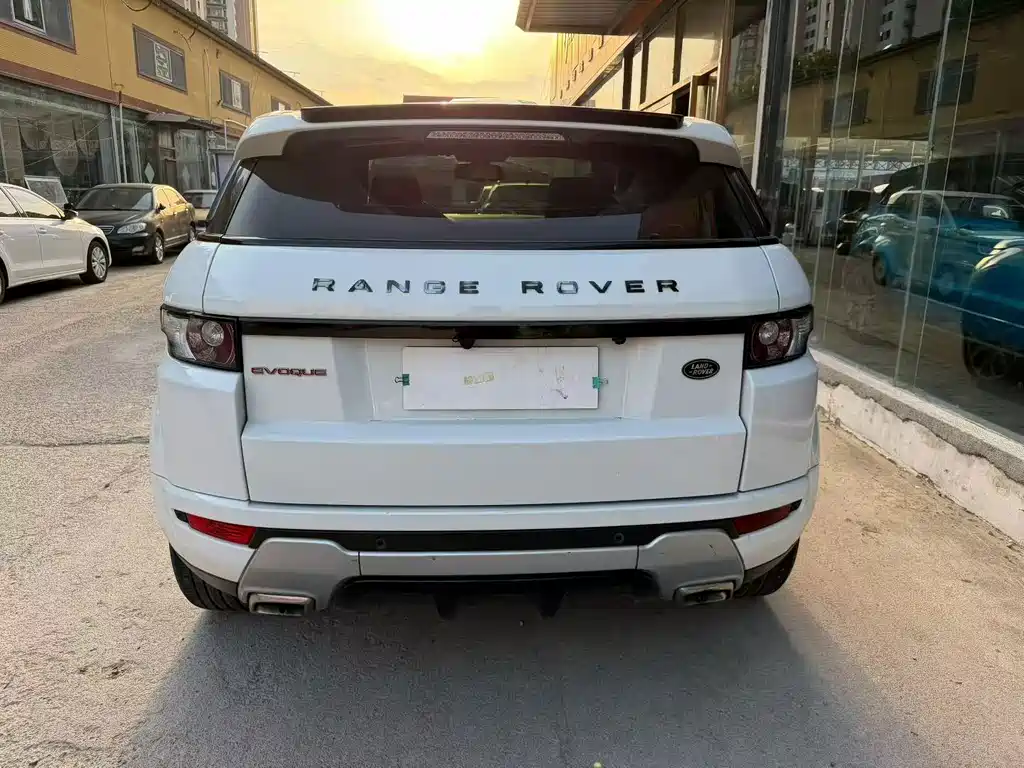 Land Rover Evoque (Import) — миниатюра 8