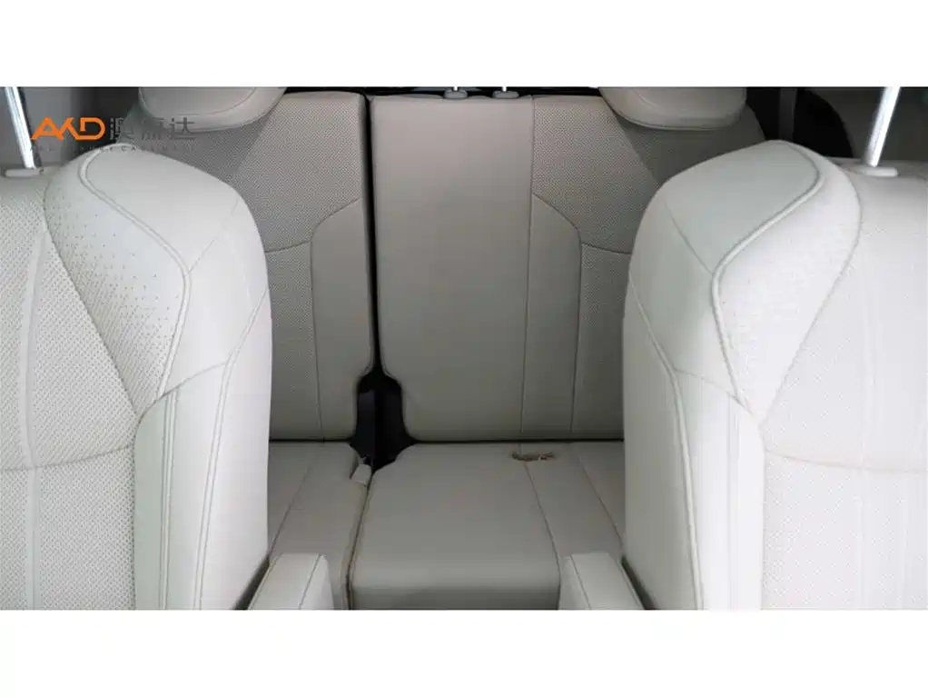 Toyota Granvia 2024 2.5L Flagship ULTRA