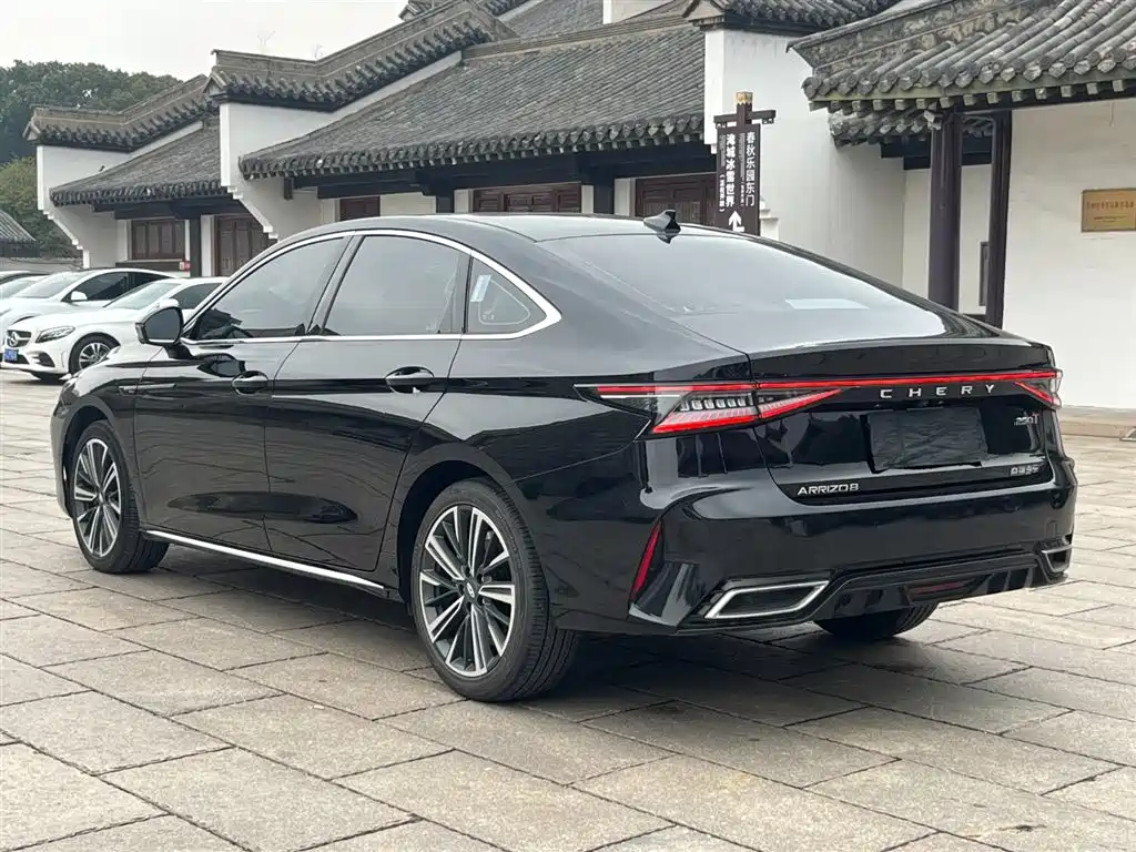 CHERY ARRIZO 8