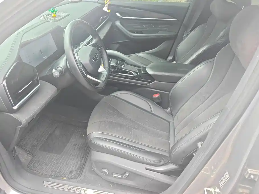Geely Xingyue L — миниатюра 9
