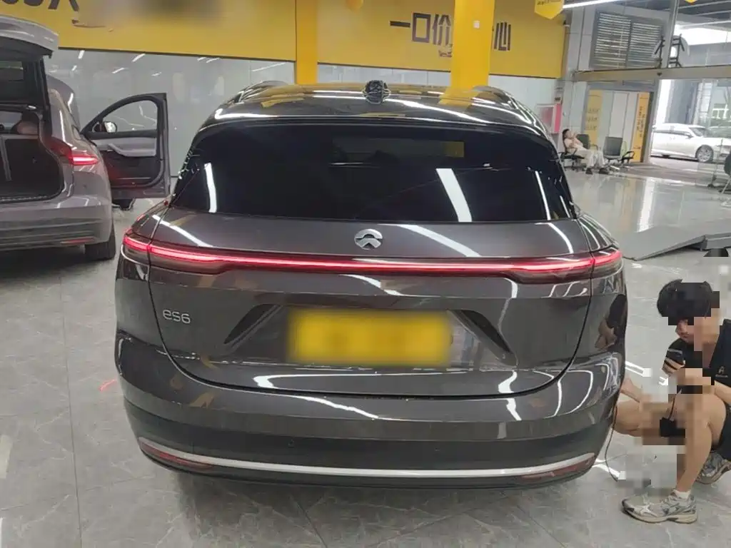 NIO ES6 — миниатюра 6